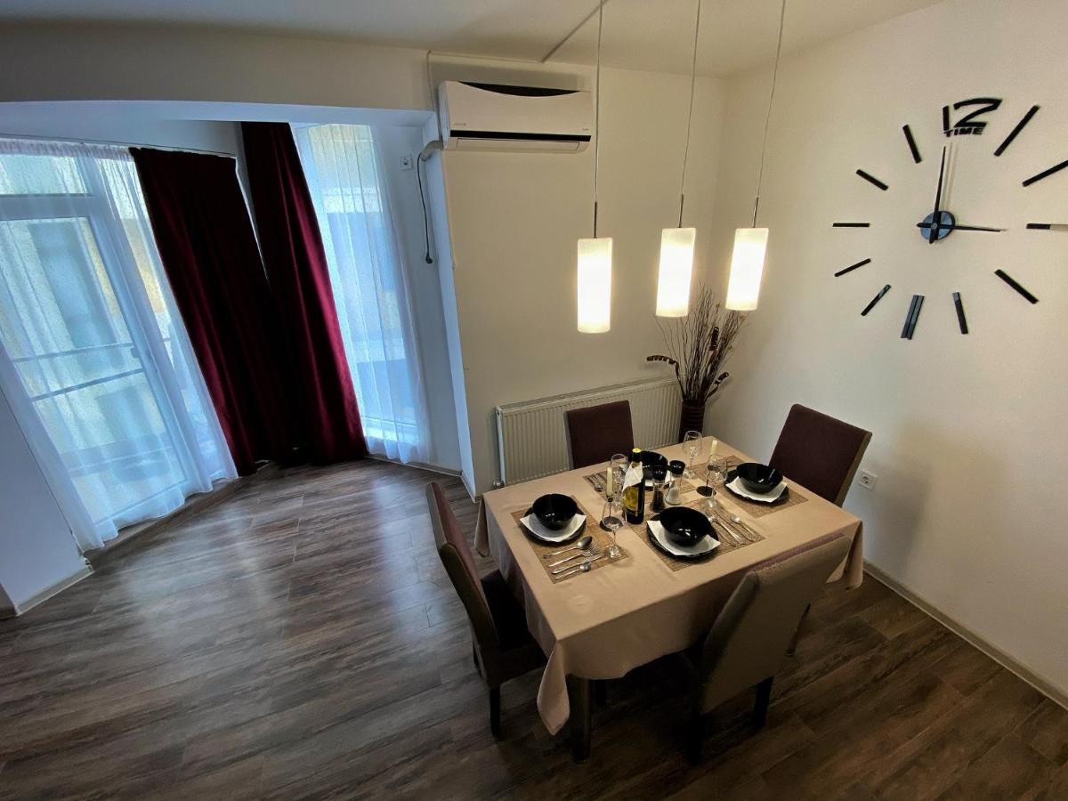 Venetis Sea View Apartment Navodari Bagian luar foto