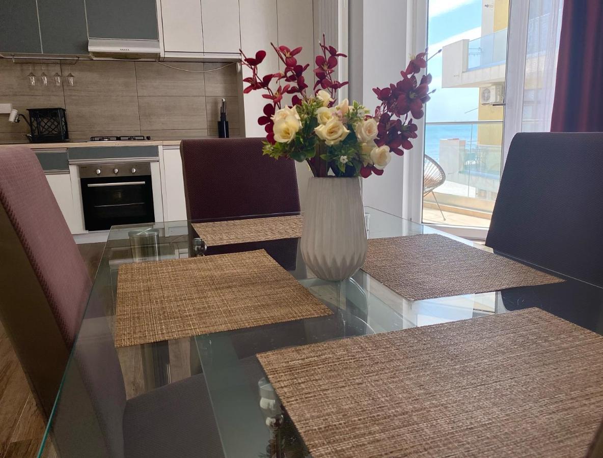 Venetis Sea View Apartment Navodari Bagian luar foto