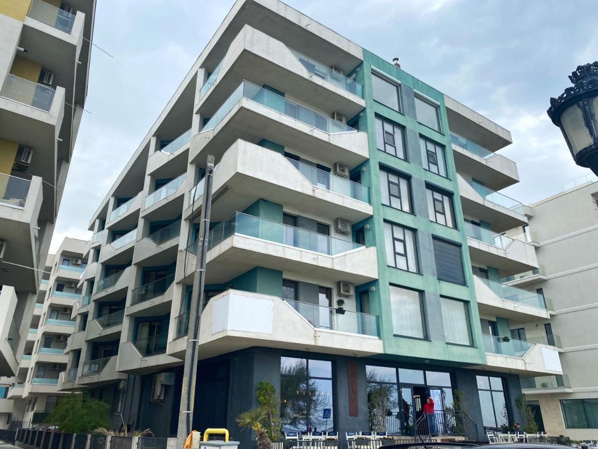Venetis Sea View Apartment Navodari Bagian luar foto